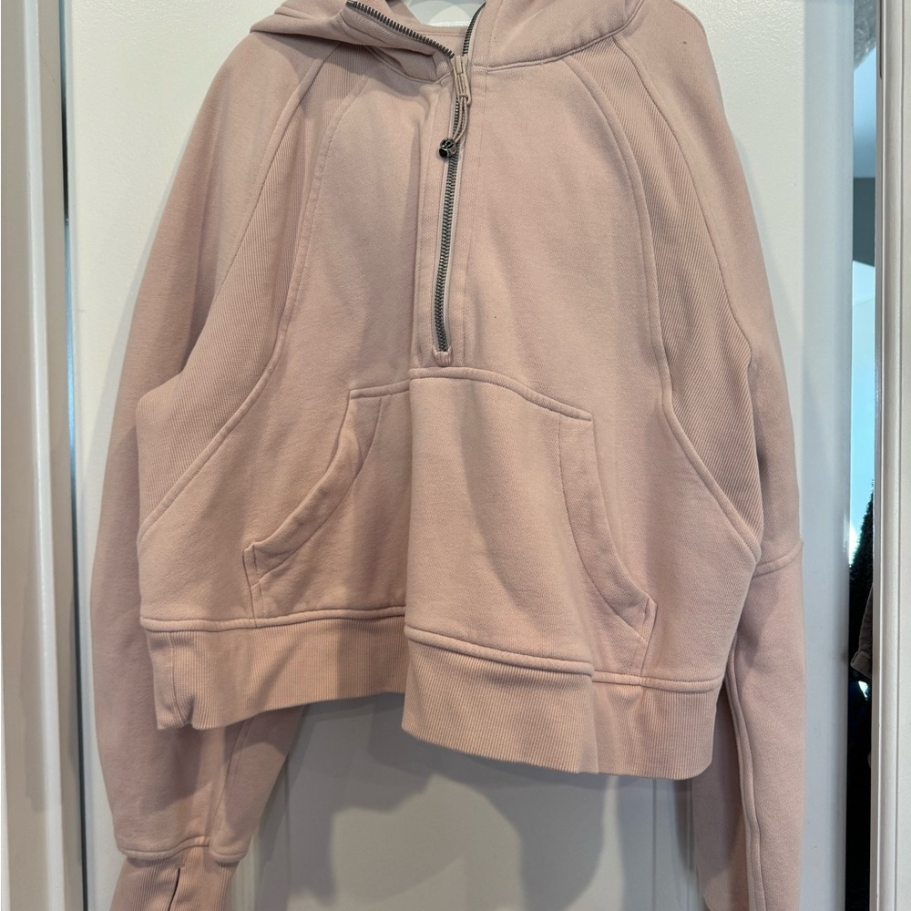 Lululemon Scuba XS/S quarter zip - light pink